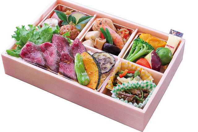 料亭のステーキ重弁当