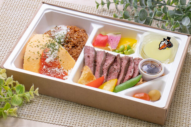 【ハロウィン限定】厳選牛ステーキ弁当~特製デザート付き