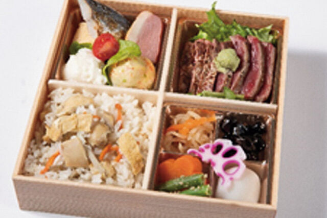 特上フィレステーキと炊き込みご飯のおもてなし御膳