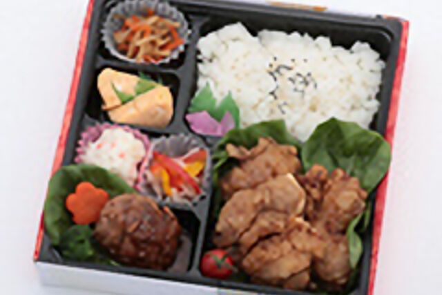 【熨斗対応可】秘伝の唐揚&黒毛和牛手ごねハンバーグステーキ弁当