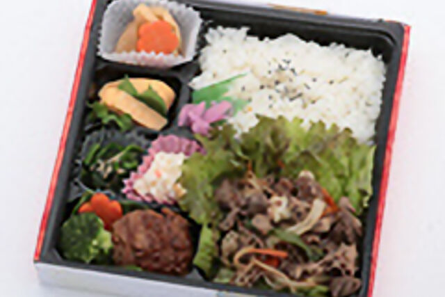 【熨斗対応可】肉野菜炒め&黒毛和牛手ごねハンバーグステーキ弁当