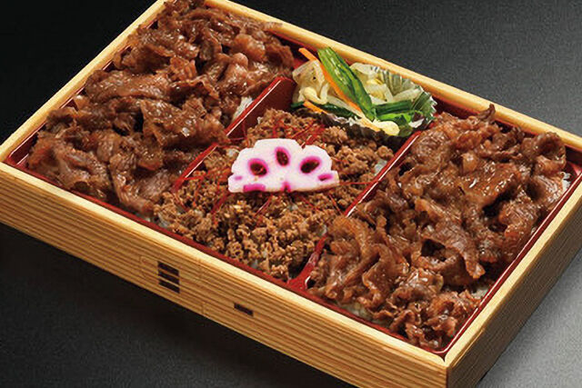 仙台牛焼きすき弁当(そぼろ飯)
