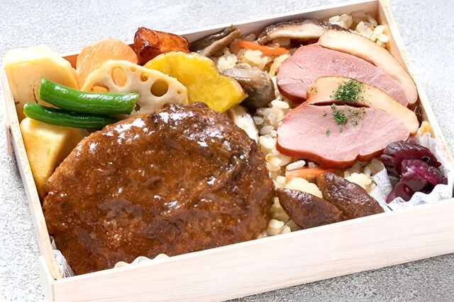お手軽弁当 ハンバーグ