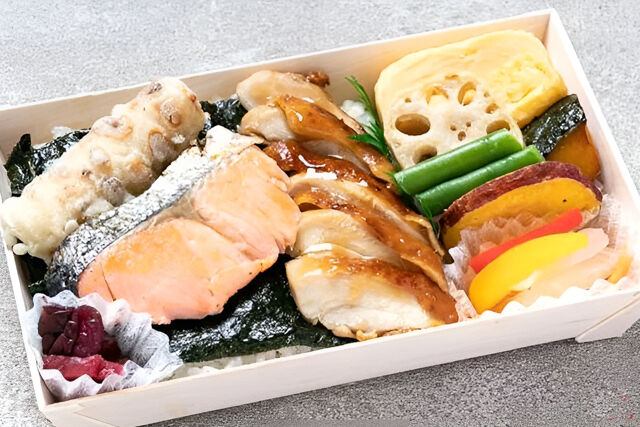 のり弁 グリルチキン&鮭