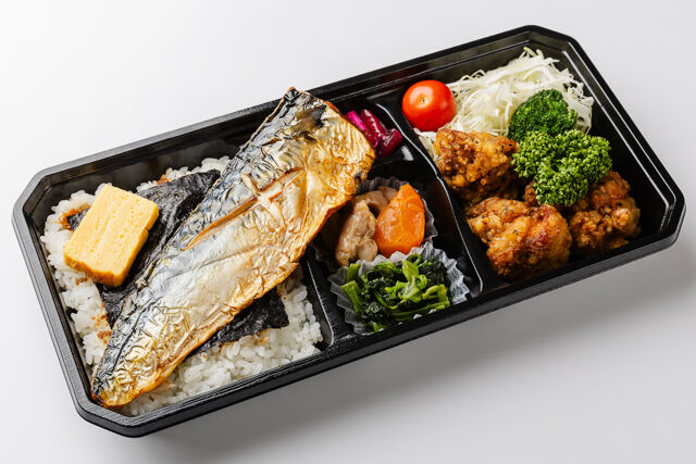 【お米の俵屋】鯖と唐揚げの自家製海苔弁当