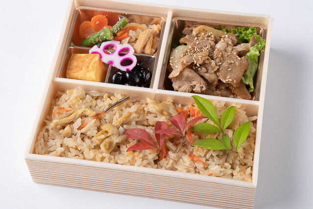 厳選焼肉カルビと炊き込み御膳