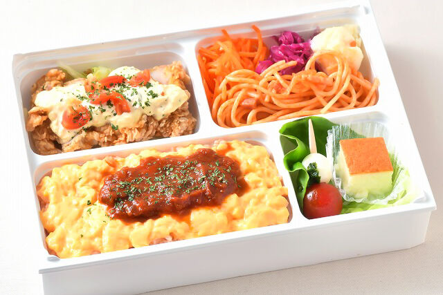 チキン南蛮ととろとろオムライス