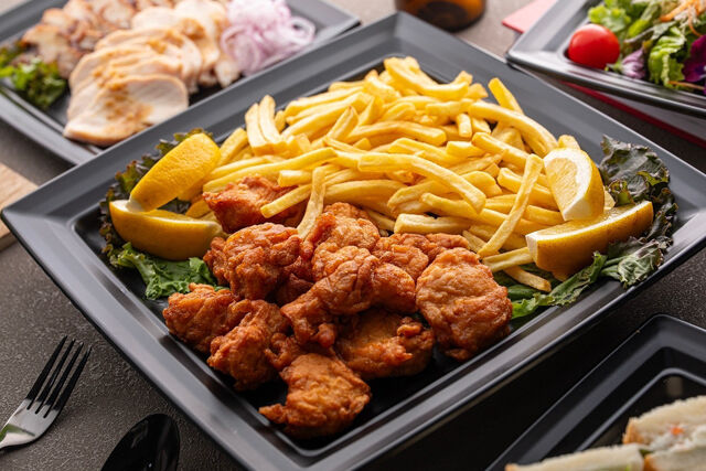 揚げ物2種盛り合わせ(ポテト&唐揚げ)