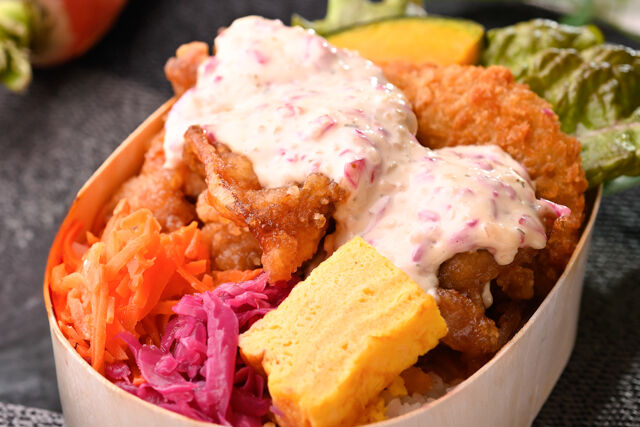 わたべん特製「チキン南蛮弁当」