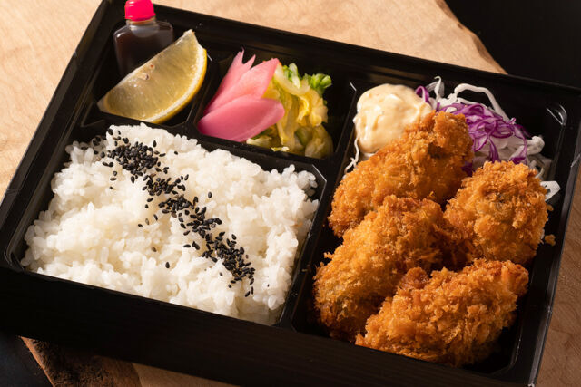 広島県産カキフライ弁当