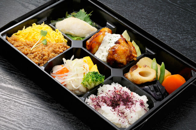 チキン南蛮彩り弁当