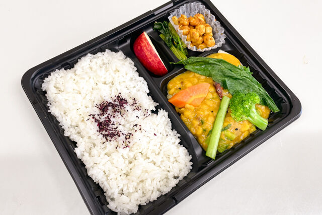 【デイリー】ダル(豆)カレー弁当(ベジタリアン)