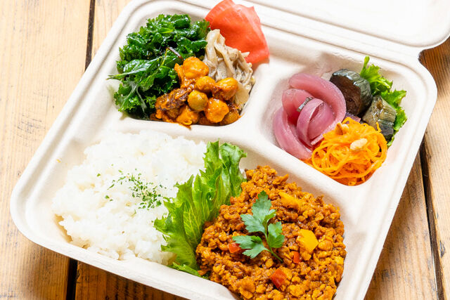 ヴィーガンキーマカレーBOX【Soymeat kheema curry BOX】