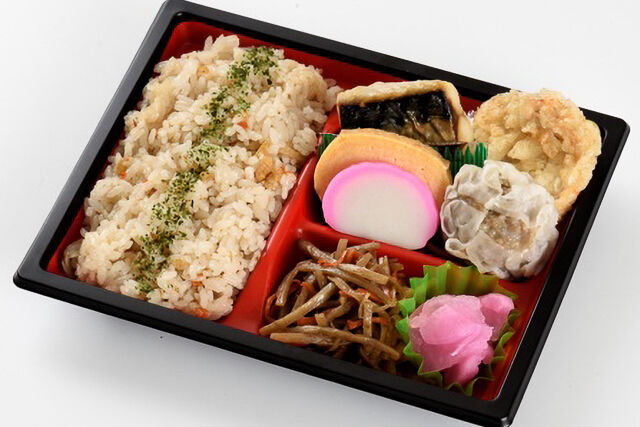 行楽たきこみ弁当