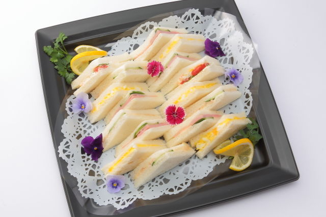 花咲くミックスサンドイッチ