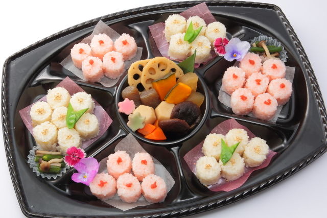 やさしいお味のひとくちご飯~ほんのり梅・さっぱり生姜~