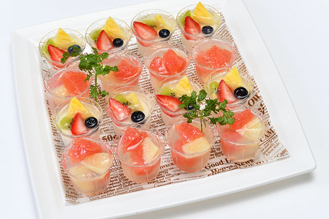 パティシエ特製カップデザート