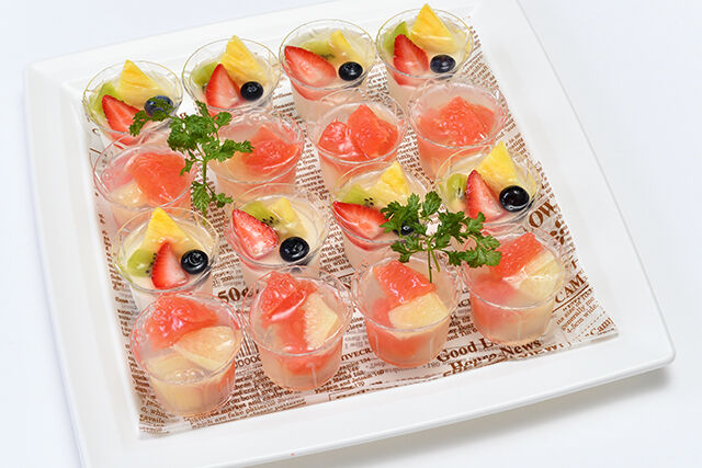 パティシエ特製カップデザート