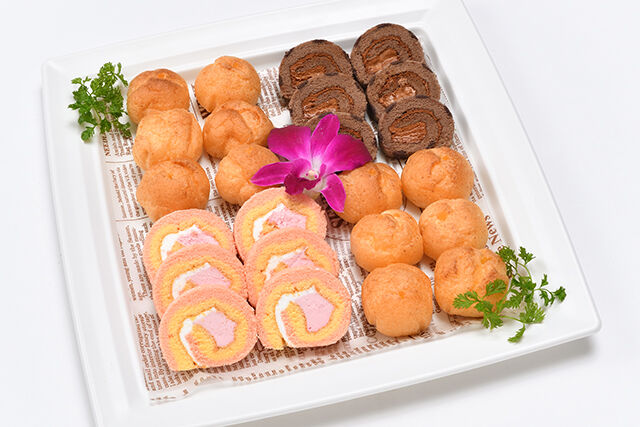 ロールケーキ&プチシュー