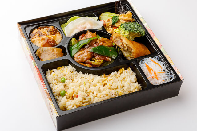 回鍋肉と野菜玉子弁当