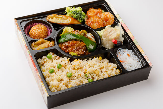 回鍋肉と海老チリソース弁当