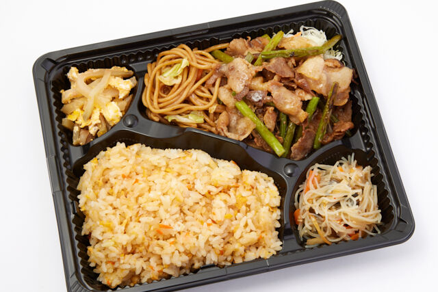 ガツンと中華弁当(5)豚肉とニンニクの芽炒め