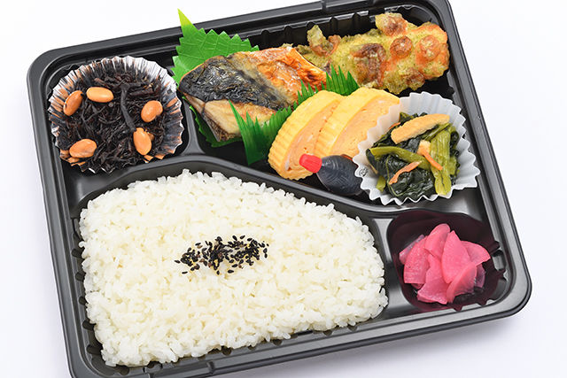 鯖の塩焼き弁当