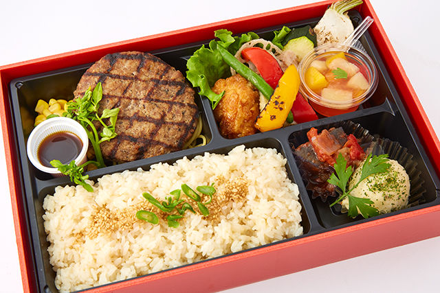 【熨斗対応可】直火網焼きステーキハンバーグBOX(デザート付き)