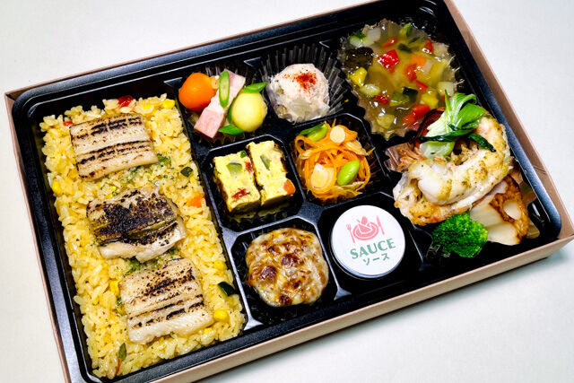 【夏・秋限定】フレンチBENTO〜オマール海老と海の幸三昧(ざんまい)「パエリアご飯」〜