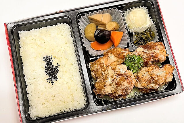 ゴマダレ唐揚げ弁当