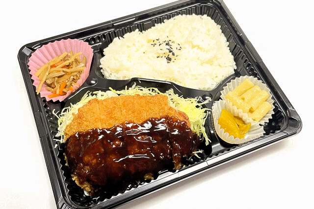 とんかつ弁当
