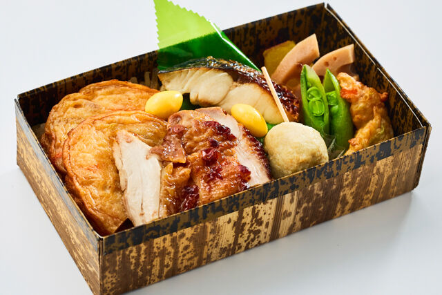 【熨斗対応可】【藤袴(ふじばかま)】五目炊き込みご飯・鶏と魚のお弁当