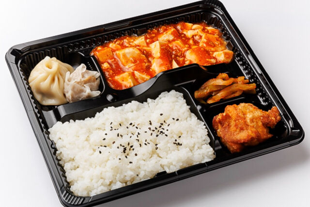 (2種類点心付き)店主おすすめ麻婆豆腐弁当