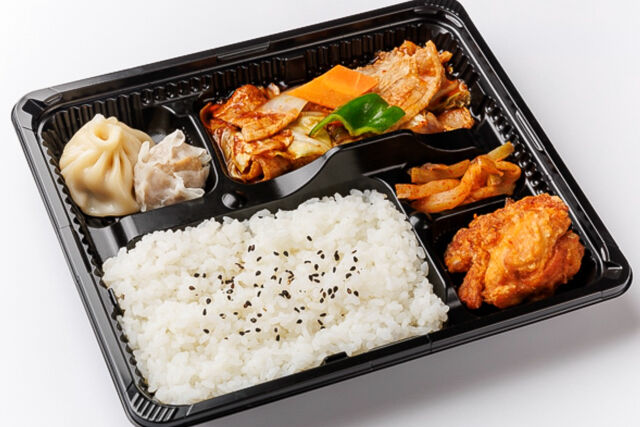 (2種類点心付き)店主おすすめ回鍋肉弁当