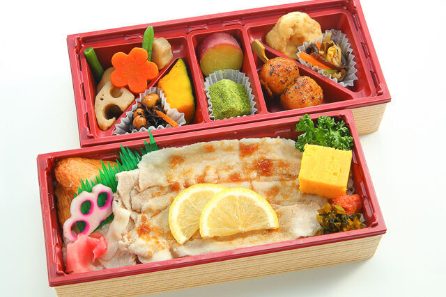 長崎・牛レモンステーキ 大分とり天と明太子しゅうまい辛子蓮根