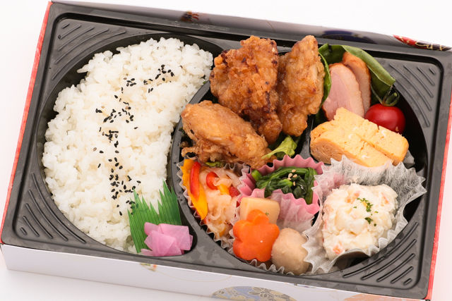 【熨斗対応可】秘伝の唐揚げ彩り弁当