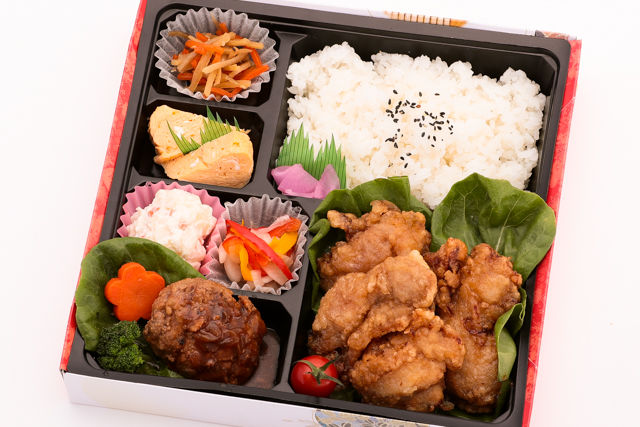 【熨斗対応可】秘伝の唐揚げ&黒毛和牛手ごねハンバーグステーキ弁当