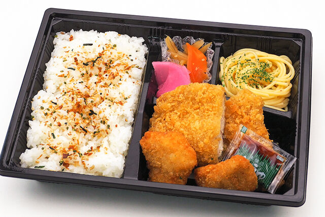 【熨斗対応可】サバフライ&ミニチキンカツ弁当
