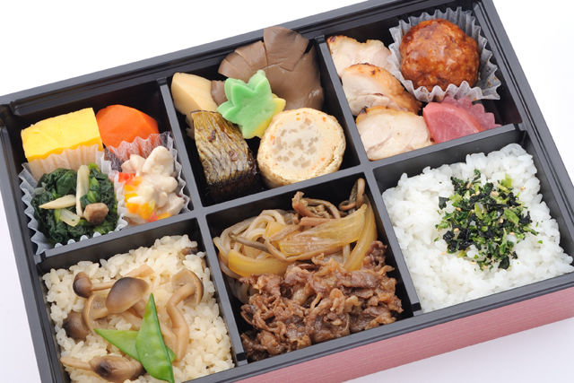 英(はなぶさ)~国産牛すき焼き御膳~