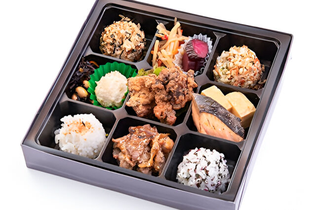唐揚げメインの9マス弁当
