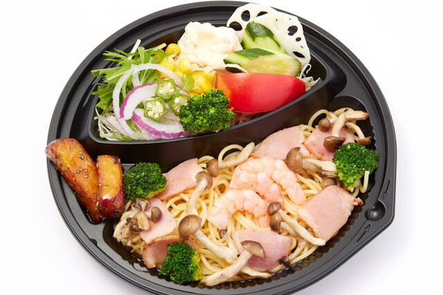 パスタと新鮮野菜のサラダコンビ弁当(7)エビ/ベーコン