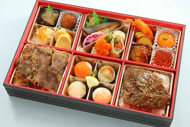 熊本産A5焼肉とすき焼きの豪華おせち風折重 苑寿(えんじゅ)No.156