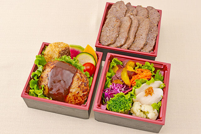 牛たんメンチカツ添え格之進ハンバーグと黒毛和牛特上焼肉御膳~デミグラスソース~