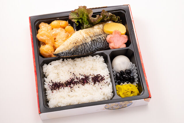 鯖の塩焼き&エビマヨ弁当