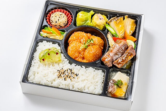 【熨斗対応可】エビチリ&アワビの海老みそ炒め&牛ステーキのオイスター炒め弁当