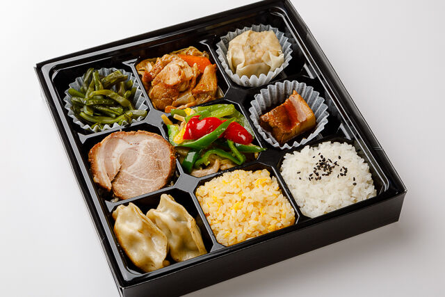 【熨斗対応可】【桂花オリジナル太肉(ターロー)とチャーシュー付き】青椒肉絲&回鍋肉弁当