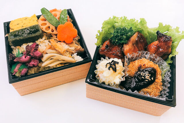 鶏もも肉の照り焼きと味噌カツの御弁当