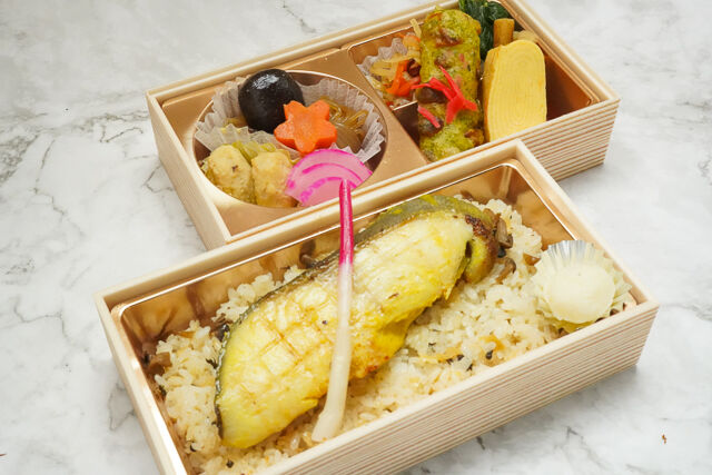 【熨斗対応可】炭火焼ぎんだら西京漬け 二段重