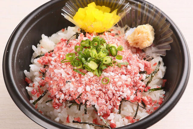 牛トロ丼