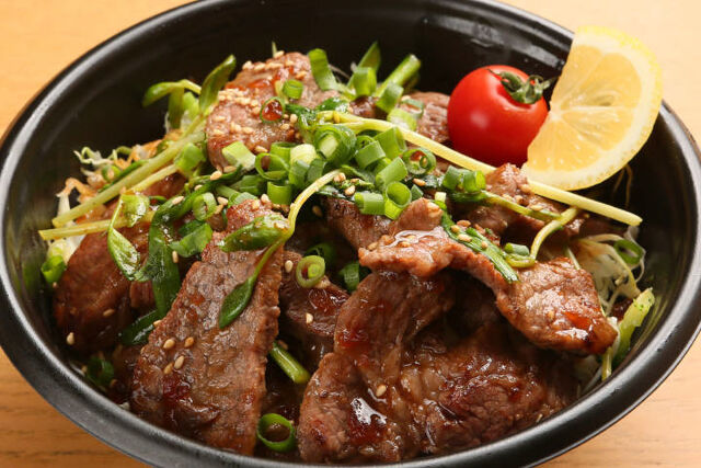 牛カルビ丼
